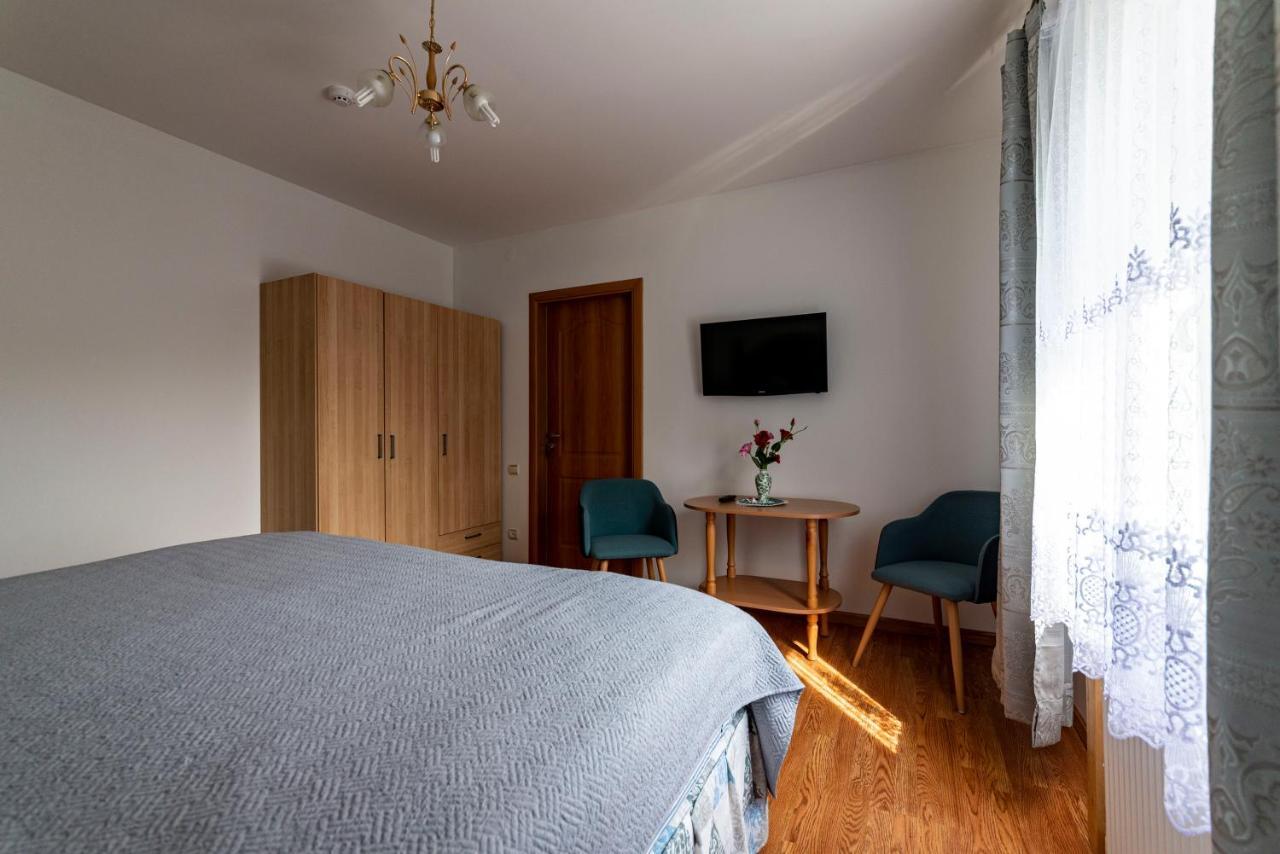 Smiltele Hotel Паланга Екстериор снимка