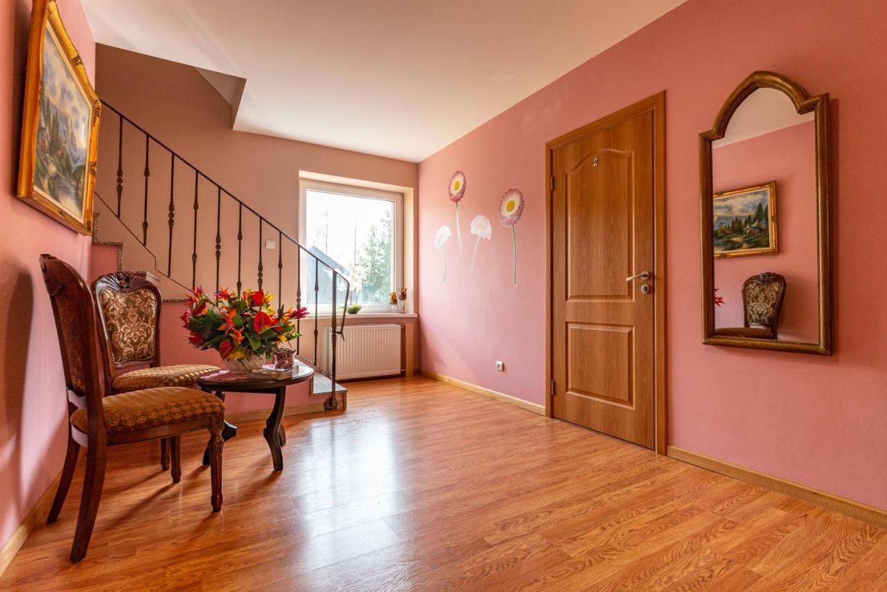 Smiltele Hotel Паланга Екстериор снимка